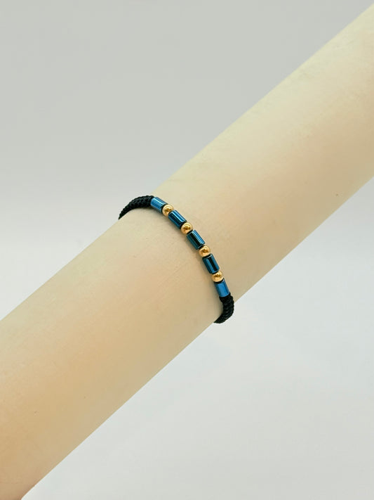Cylindrical Blue Beads With Gold Beads in 18K